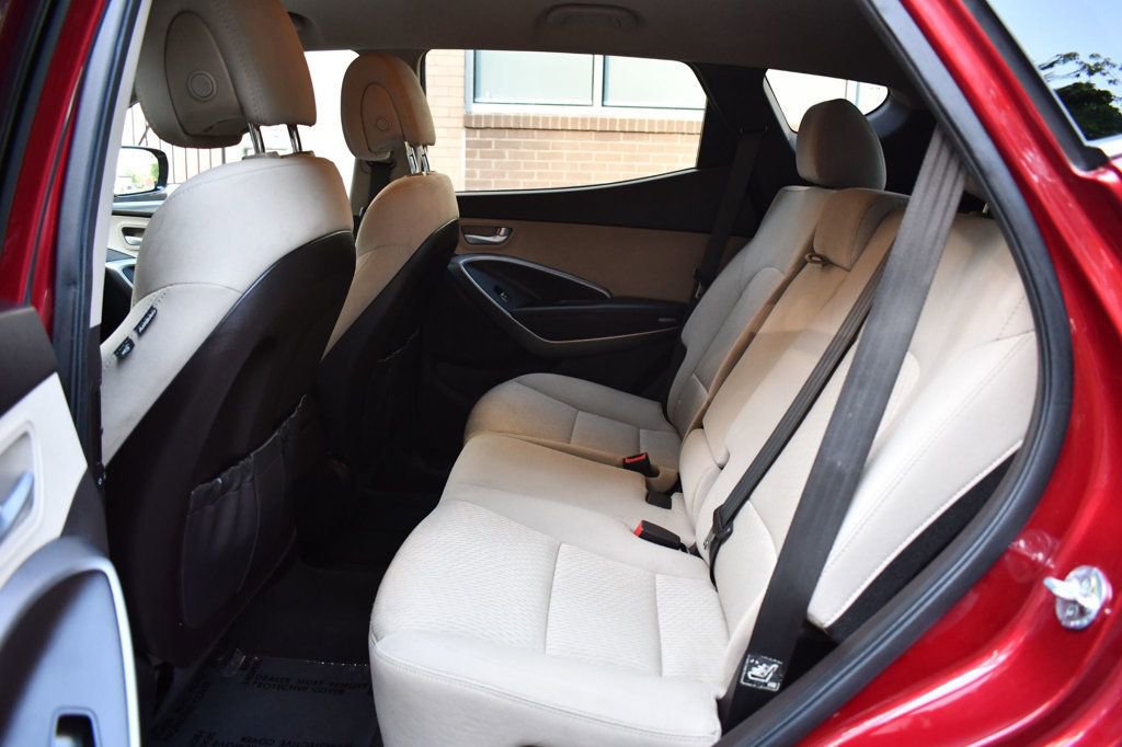 Used 2015 Hyundai Santa Fe Sport image 12