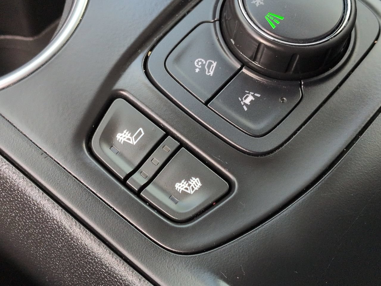 Used 2020 GMC Terrain SLT w/ Preferred Package FWD image 22