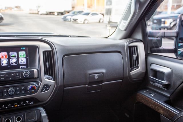 Used 2017 GMC Sierra 3500 Denali w/ Duramax Plus Package image 5