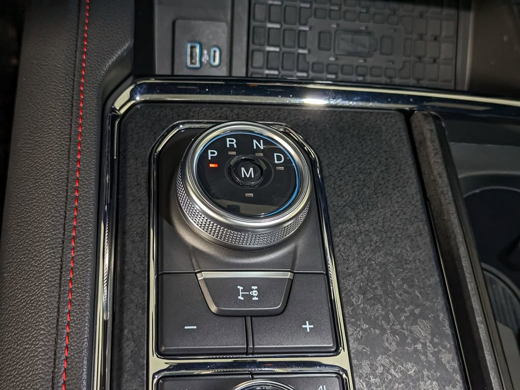 Used 2023 Ford Expedition Max Limited image 33