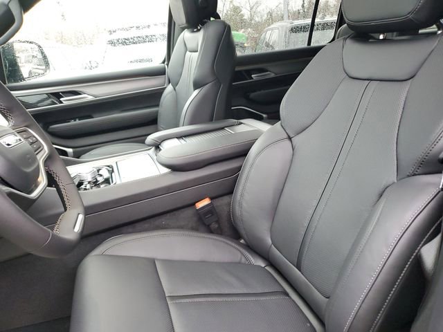 New 2026 Jeep Grand Wagoneer L Limited w/ Premium Group II image 16