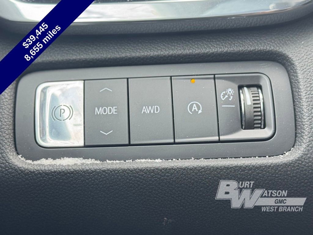 Used 2025 GMC Acadia Elevation w/ Black Edition image 20