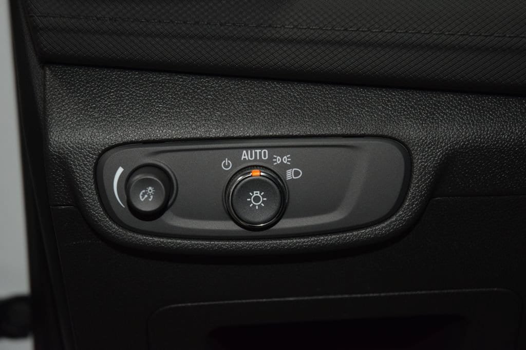 New 2026 Chevrolet TrailBlazer LT w/ Convenience Package FWD image 34