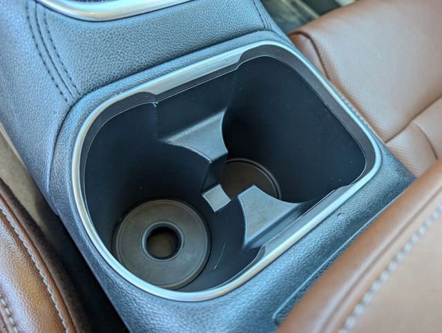 Used 2025 Subaru Outback Touring XT w/ Popular Package #2 image 28