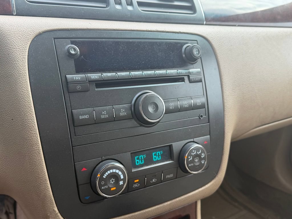 Used 2007 Buick Lucerne CXL FWD image 18