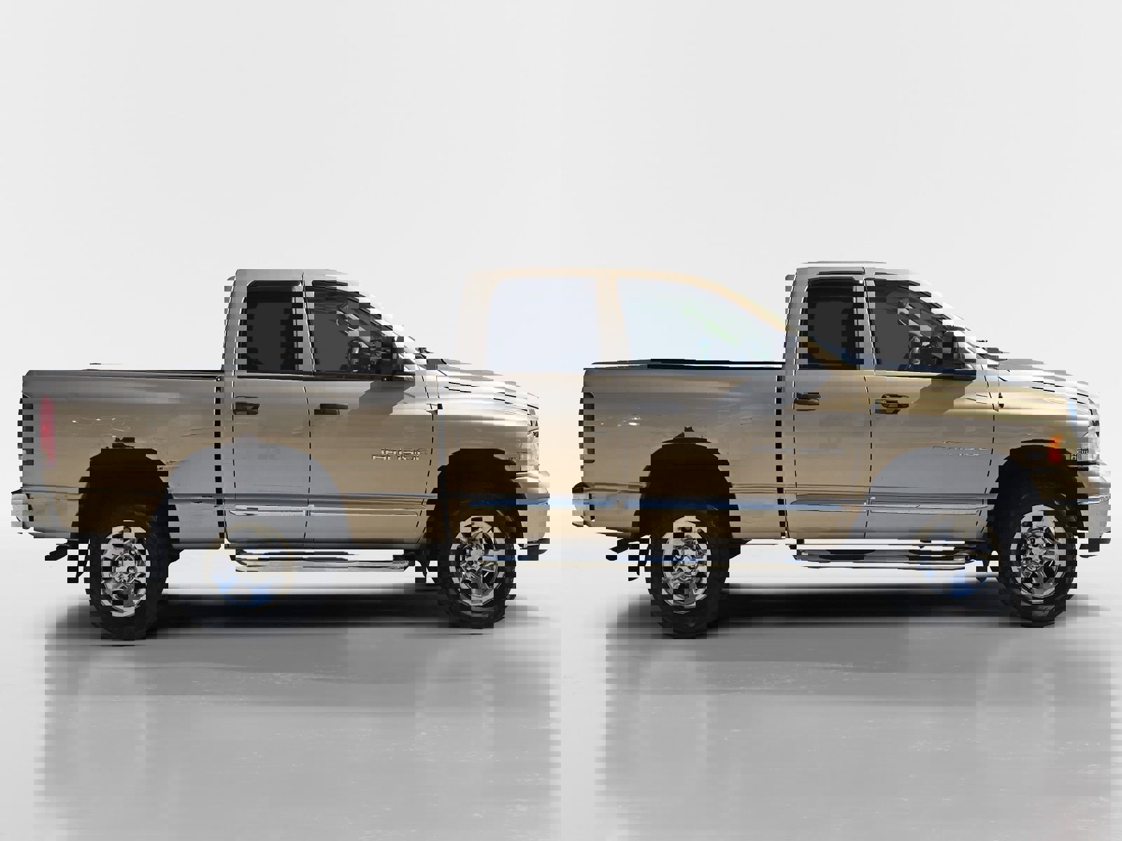 Used 2005 Dodge Ram 1500 Truck SLT image 2