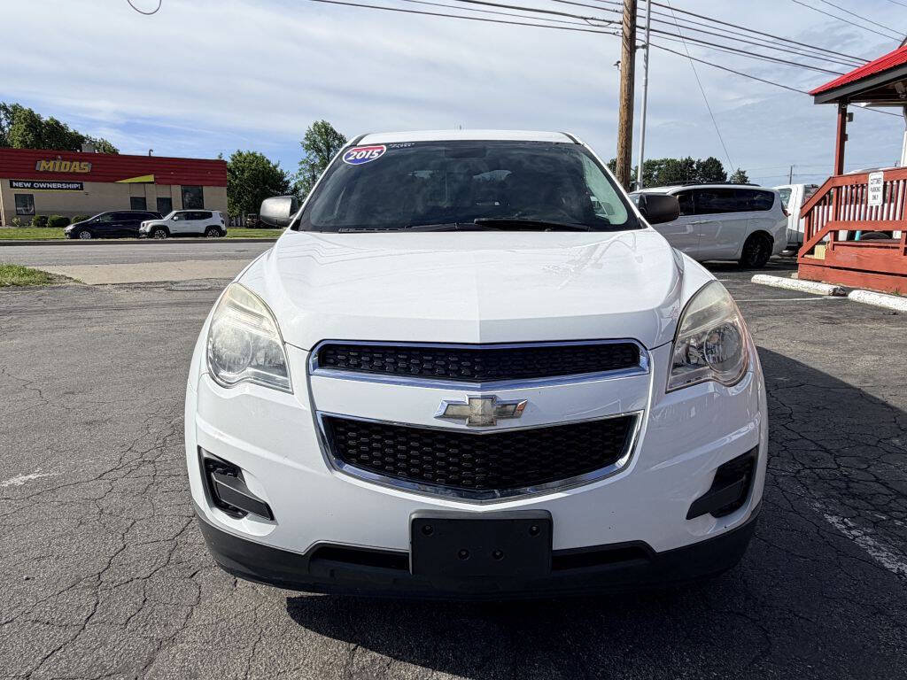 Used 2015 Chevrolet Equinox LS FWD image 2
