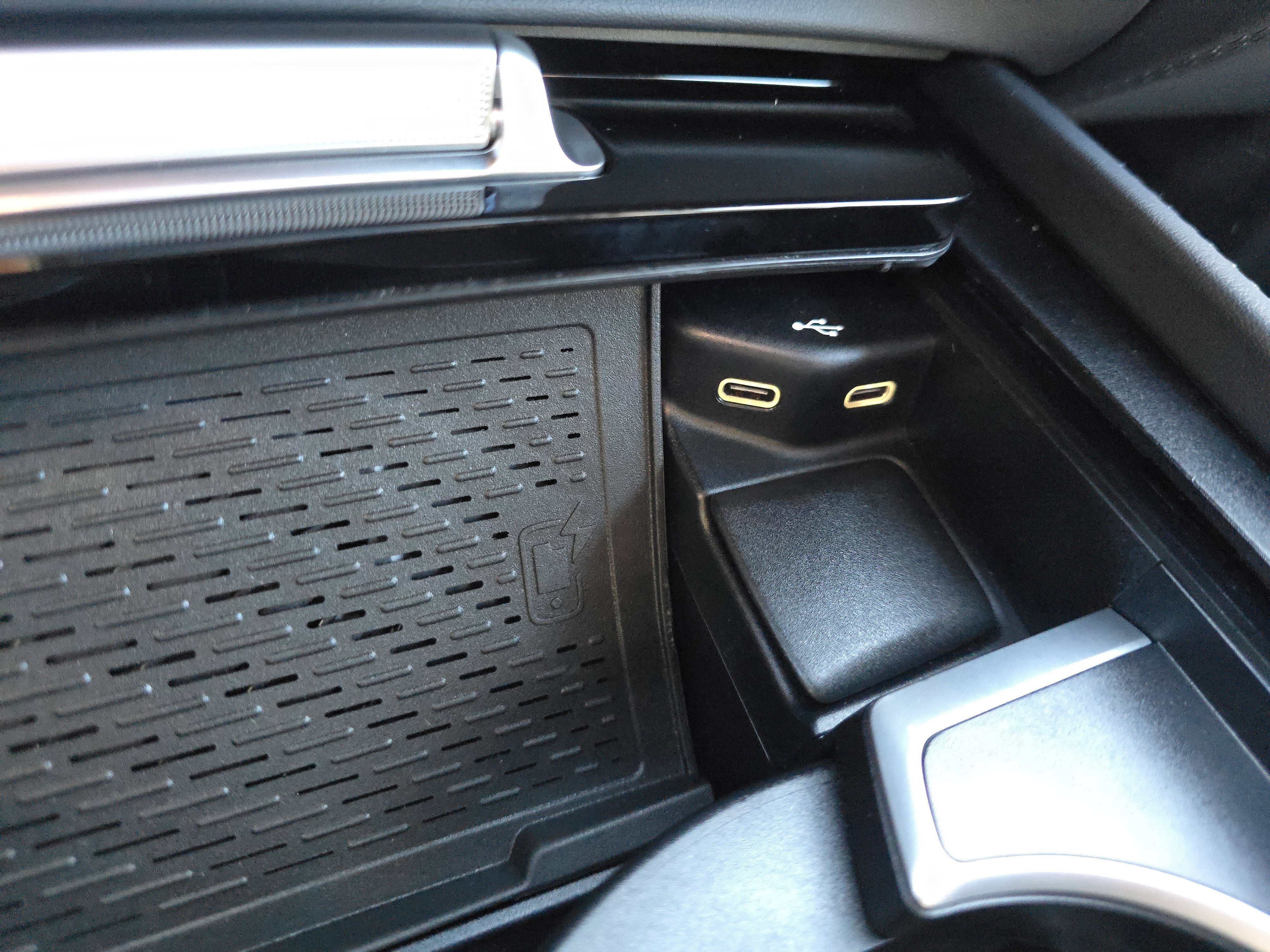 Used 2024 Mercedes-Benz GLE 53 AMG 4MATIC Coupe image 26