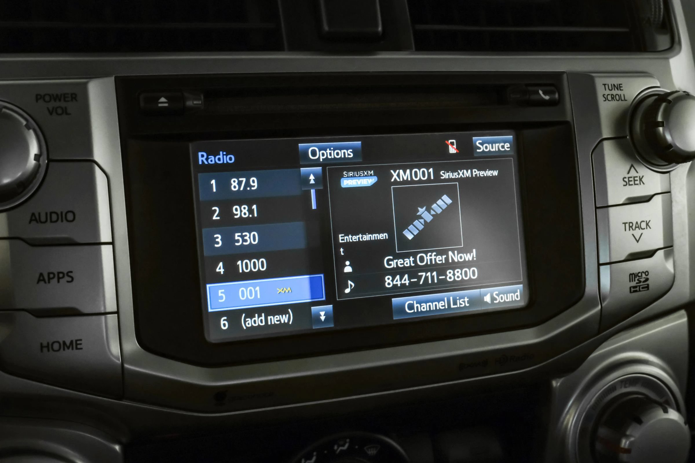 Used 2018 Toyota 4Runner SR5 Premium AWD/4WD image 24