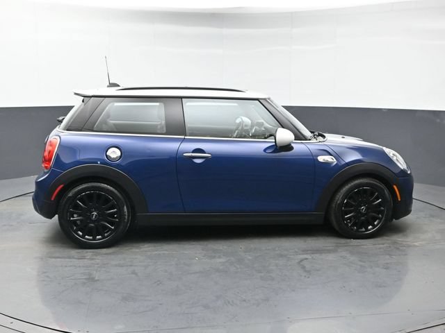 Used 2017 MINI Cooper S FWD image 6