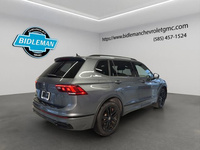 Used 2022 Volkswagen Tiguan SE R-Line image 7