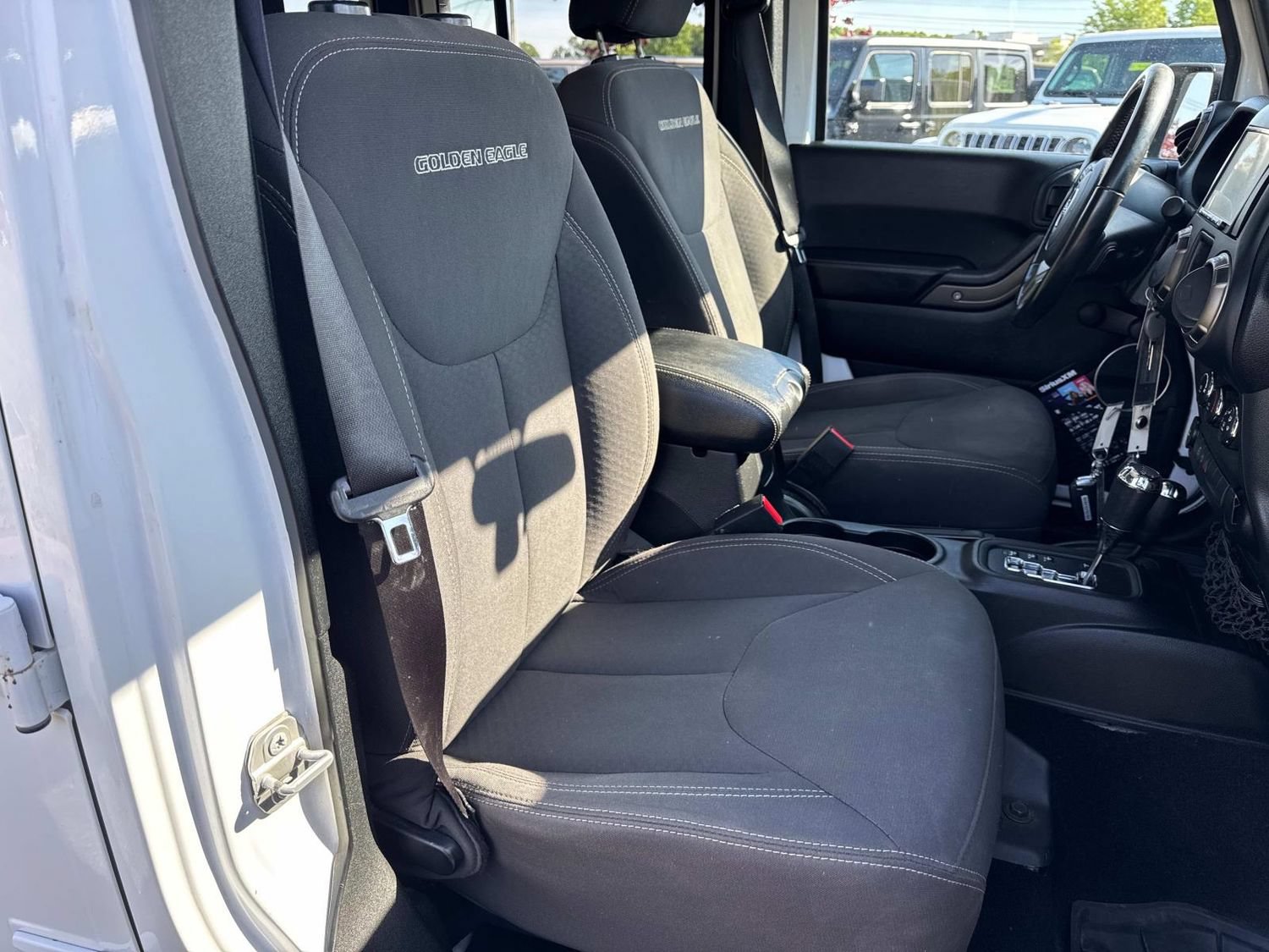 Used 2018 Jeep Wrangler Unlimited Sport AWD/4WD image 26