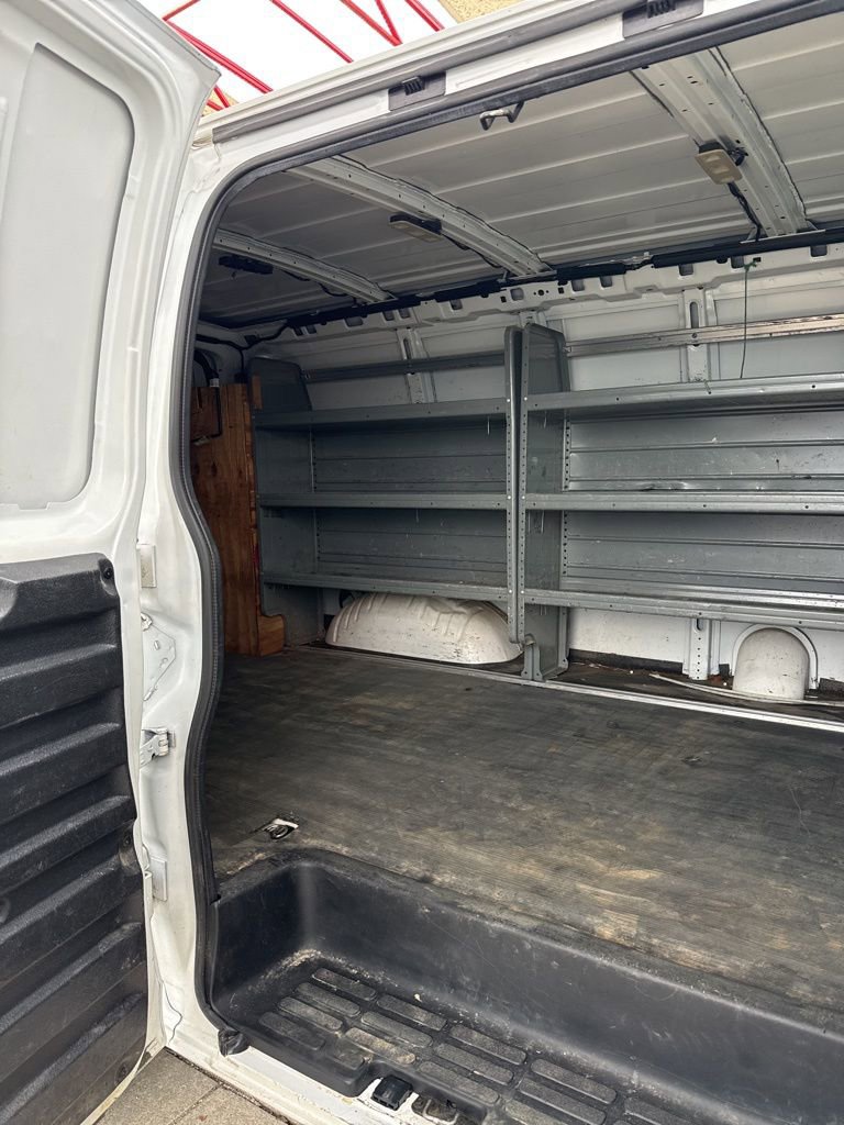 Used 2021 Chevrolet Express 2500 w/ Driver Convenience Package image 19