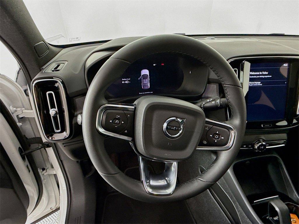 Used 2023 Volvo C40 P8 Recharge Plus image 12
