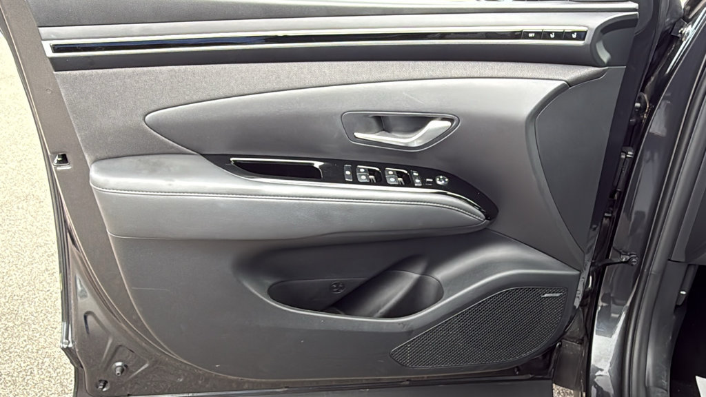 Certified 2024 Hyundai Tucson Limited FWD image 15