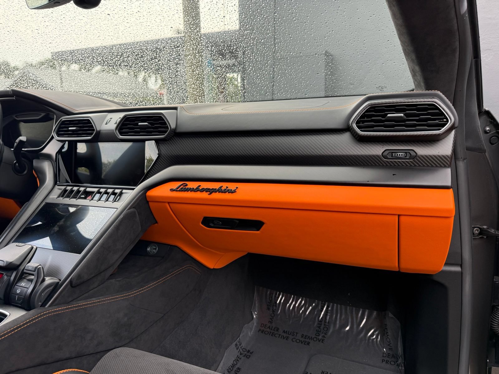 Used 2023 Lamborghini Urus S AWD/4WD image 21