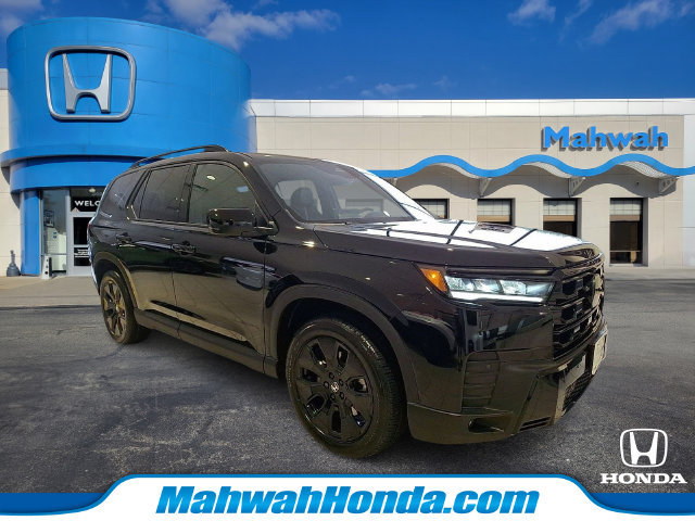 New 2026 Honda Pilot Black Edition image 2