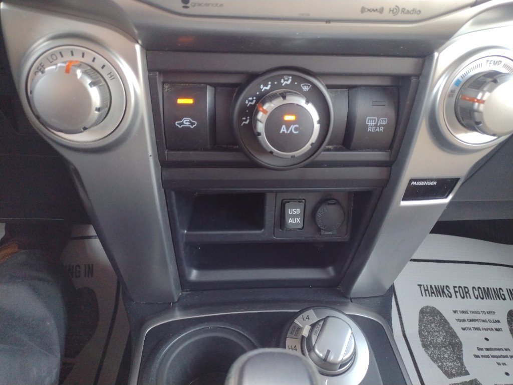 Used 2016 Toyota 4Runner SR5 Premium image 14