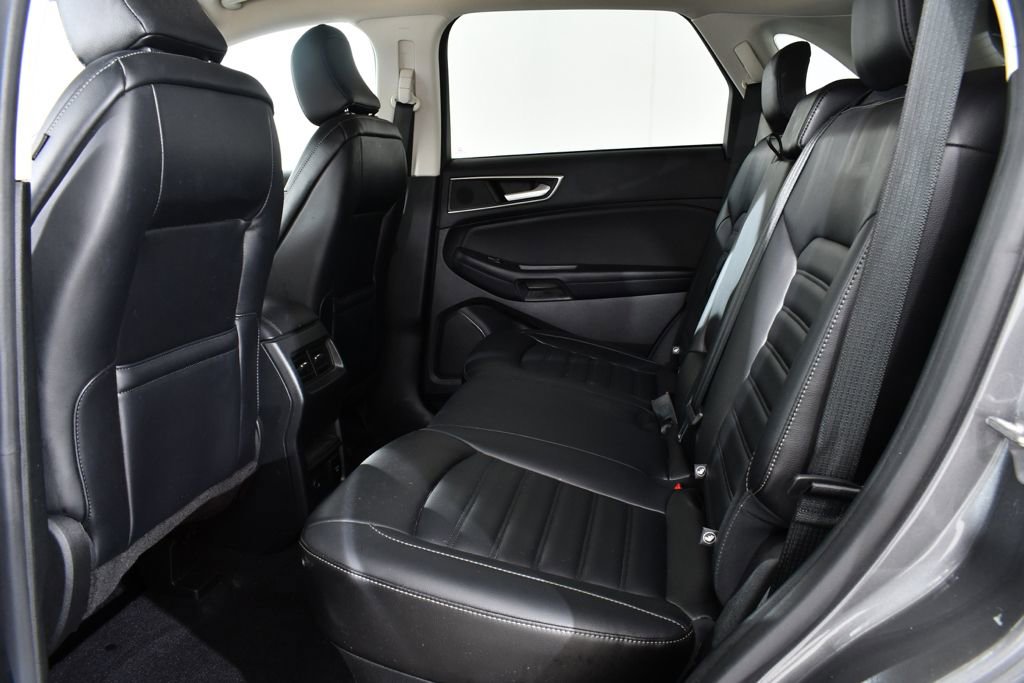 Used 2023 Ford Edge SEL w/ Convenience Package image 16
