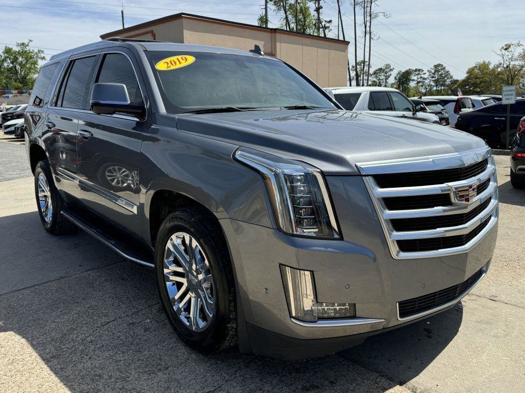 Used 2019 Cadillac Escalade RWD image 3