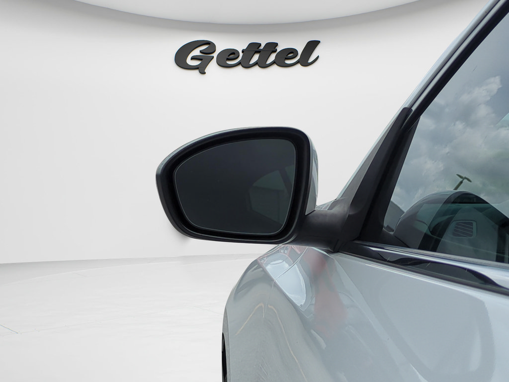 Certified 2024 Nissan Sentra SV FWD image 25