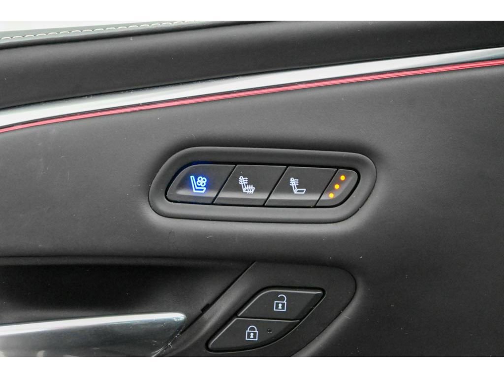 Used 2022 Cadillac Escalade Sport Platinum w/ Heavy-Duty Trailer Package image 34