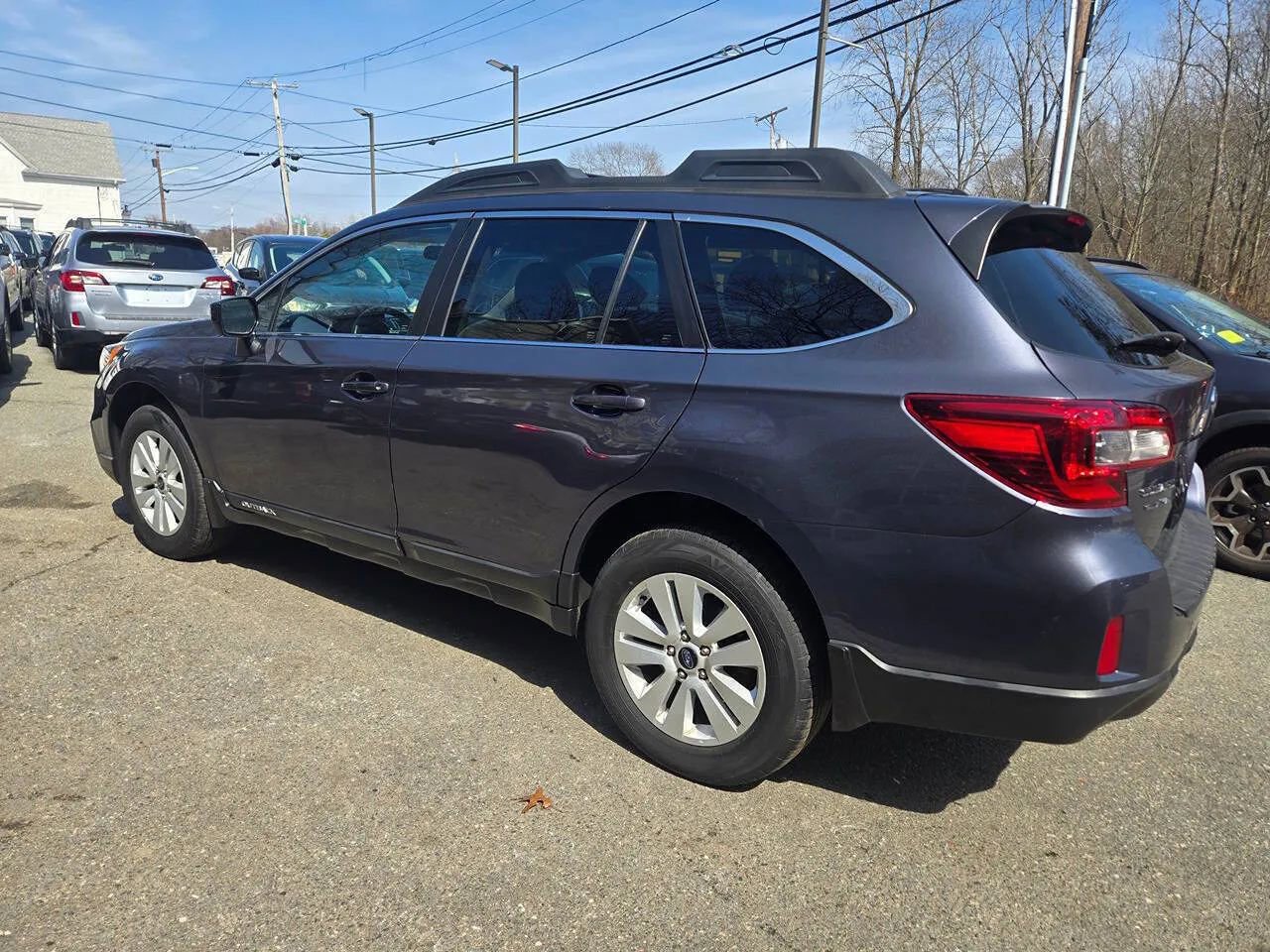 Used 2015 Subaru Outback 2.5i Premium AWD/4WD image 20