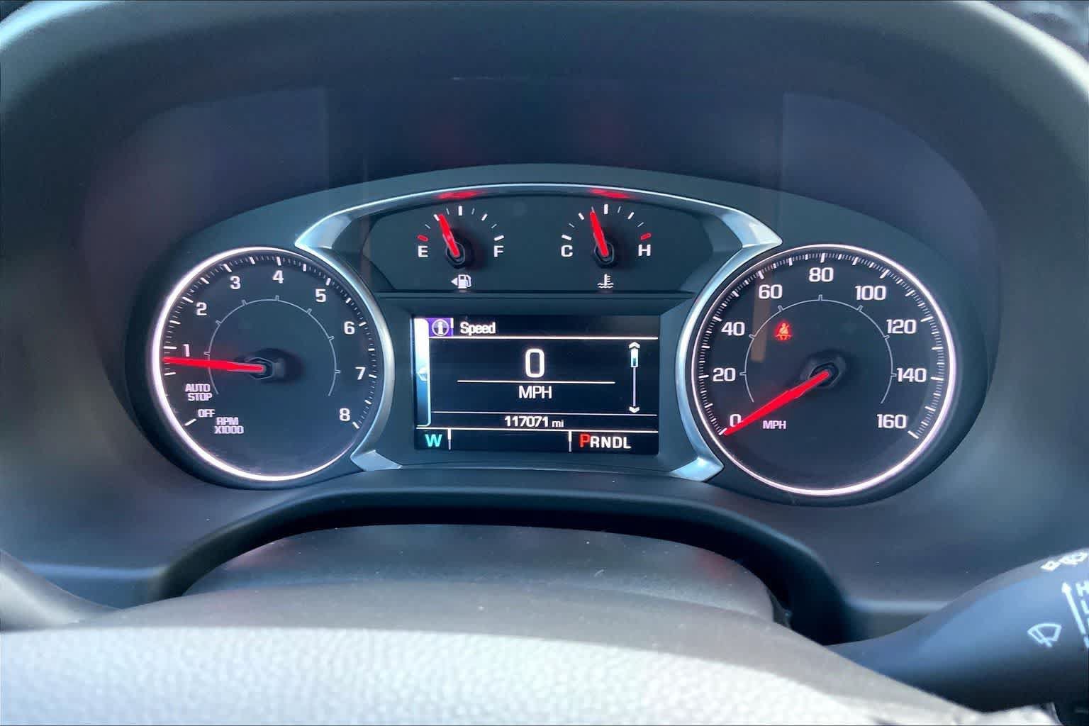 Used 2018 GMC Acadia SLE FWD image 17