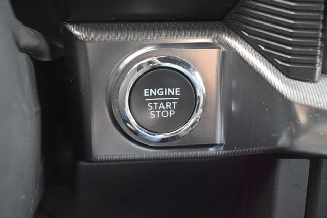 Used 2024 Ford F150 Lariat w/ Equipment Group 502A High AWD/4WD image 30