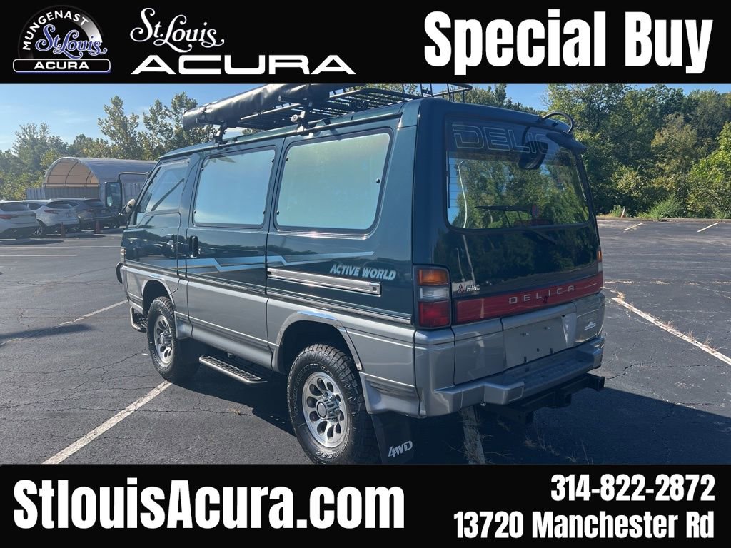 Used 1991 Mitsubishi Other Mitsubishi Models Delica image 4