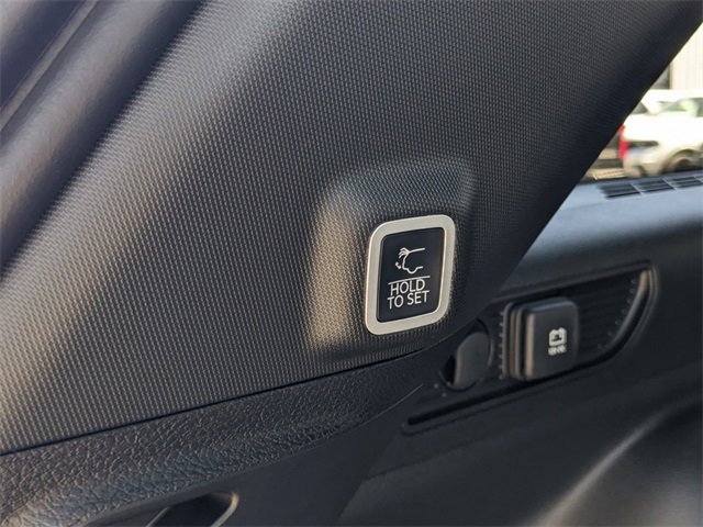 New 2025 Jeep Grand Cherokee Limited w/ Luxury Tech Group II image 13