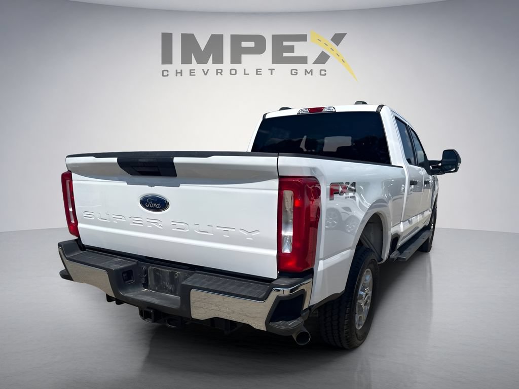 Used 2025 Ford F250 XLT w/ FX4 Off-Road Package AWD/4WD image 4