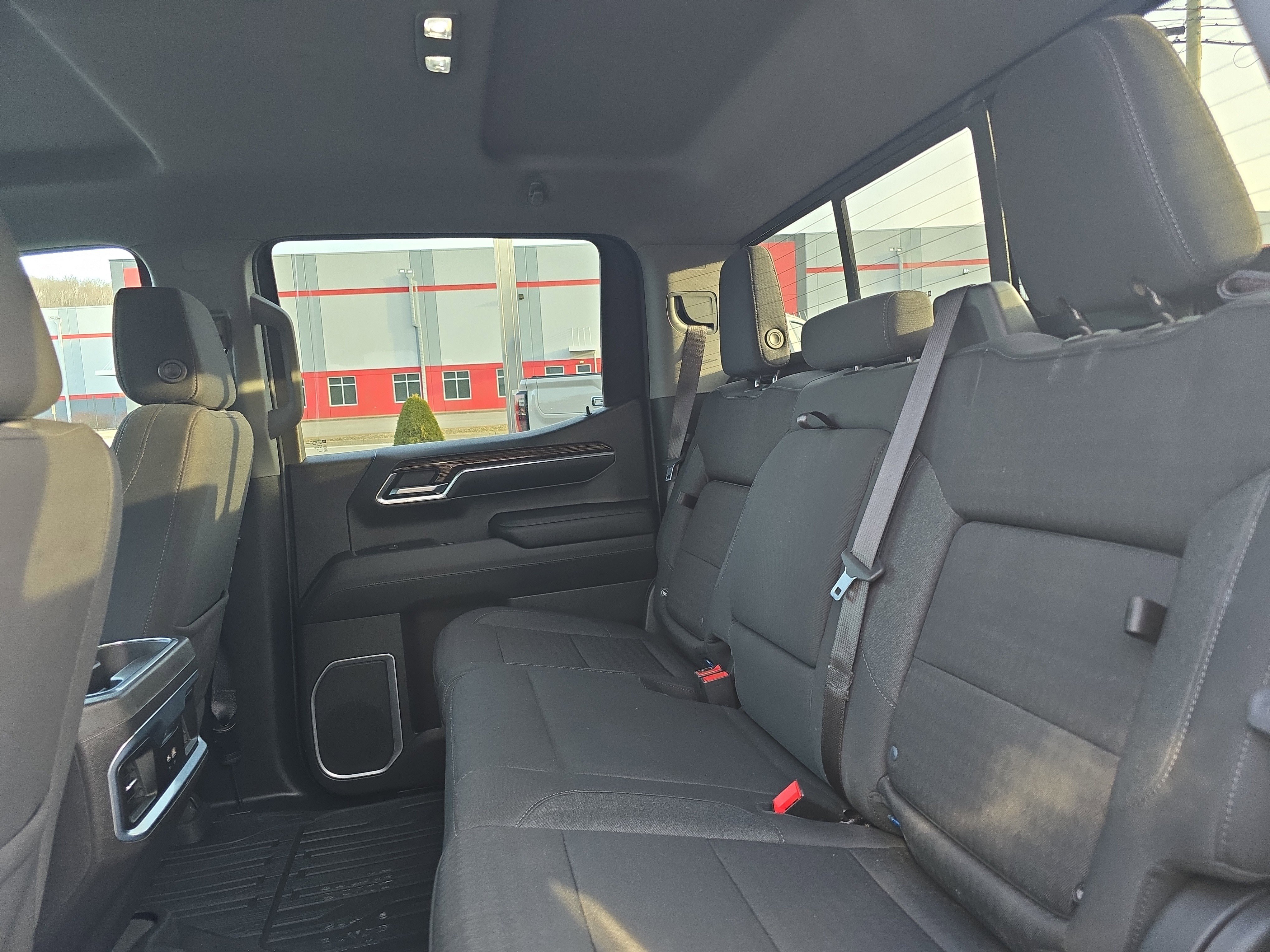 Used 2022 GMC Sierra 1500 Elevation w/ Preferred Package image 15