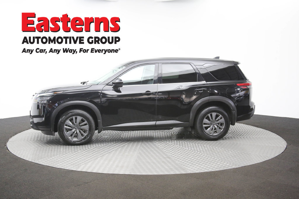 Used 2024 Nissan Pathfinder S AWD/4WD image 57