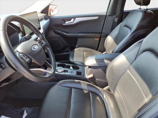 Used 2022 Ford Escape SE AWD/4WD image 13