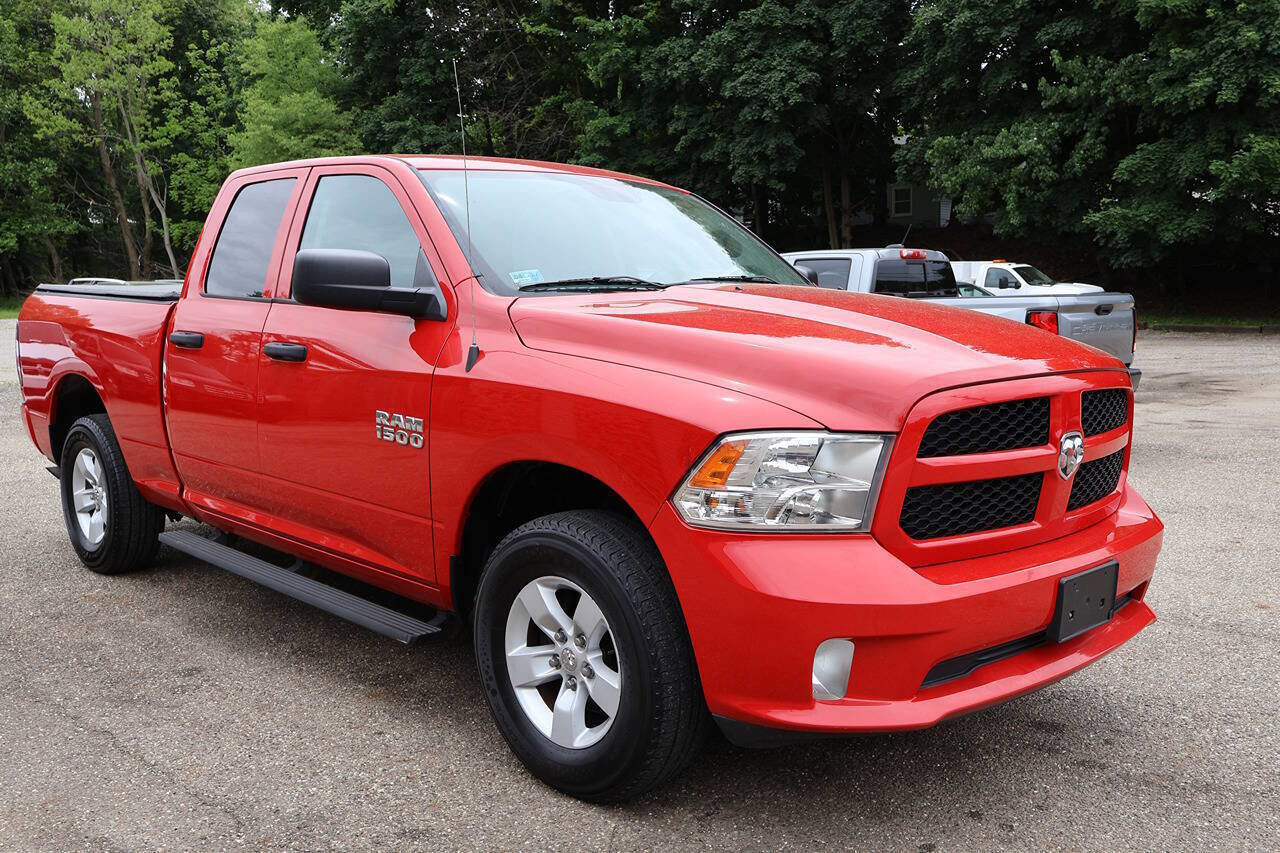 Used 2018 RAM 1500 Express AWD/4WD image 1