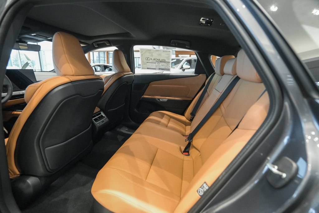 New 2026 Lexus ES 350e w/ Convenience Package FWD image 11
