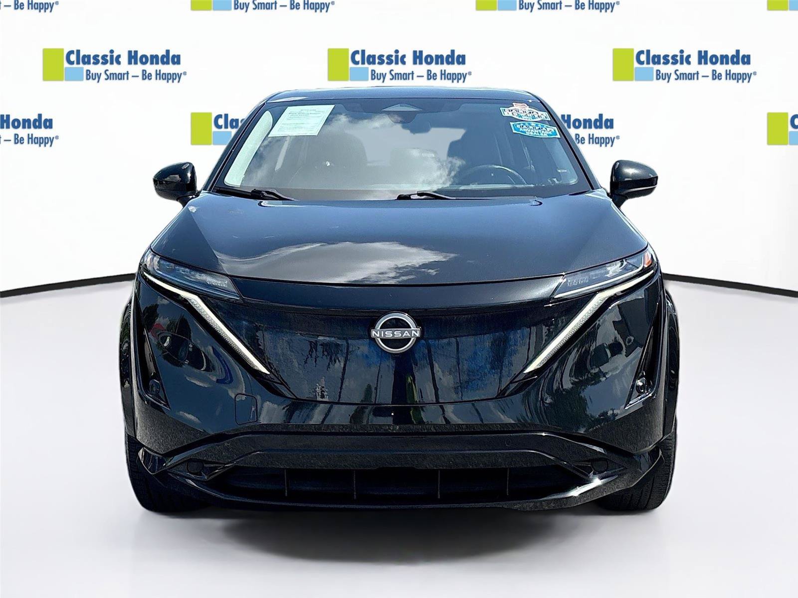 Used 2023 Nissan Ariya FWD image 2