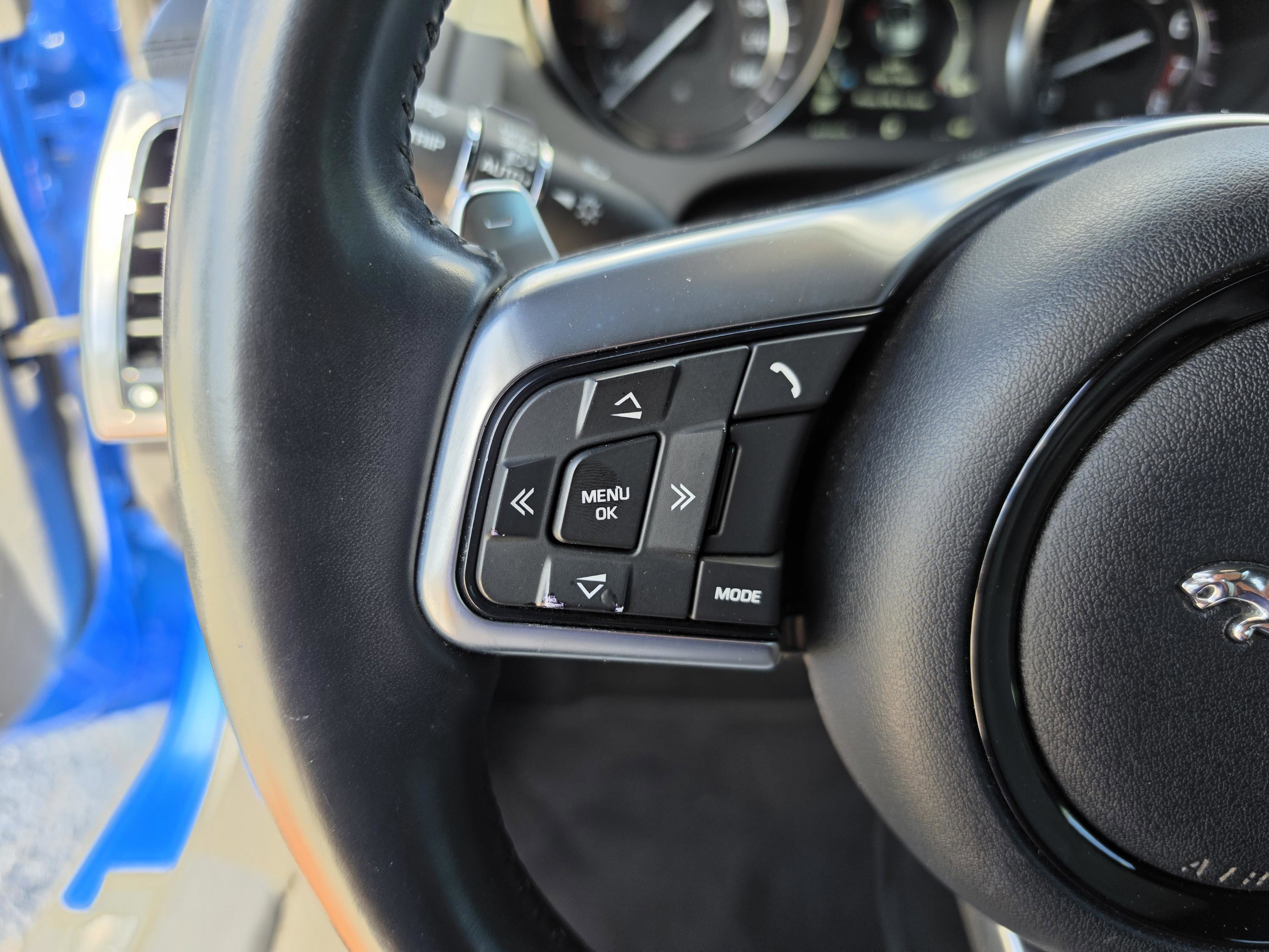 Used 2018 Jaguar F-TYPE Convertible image 30