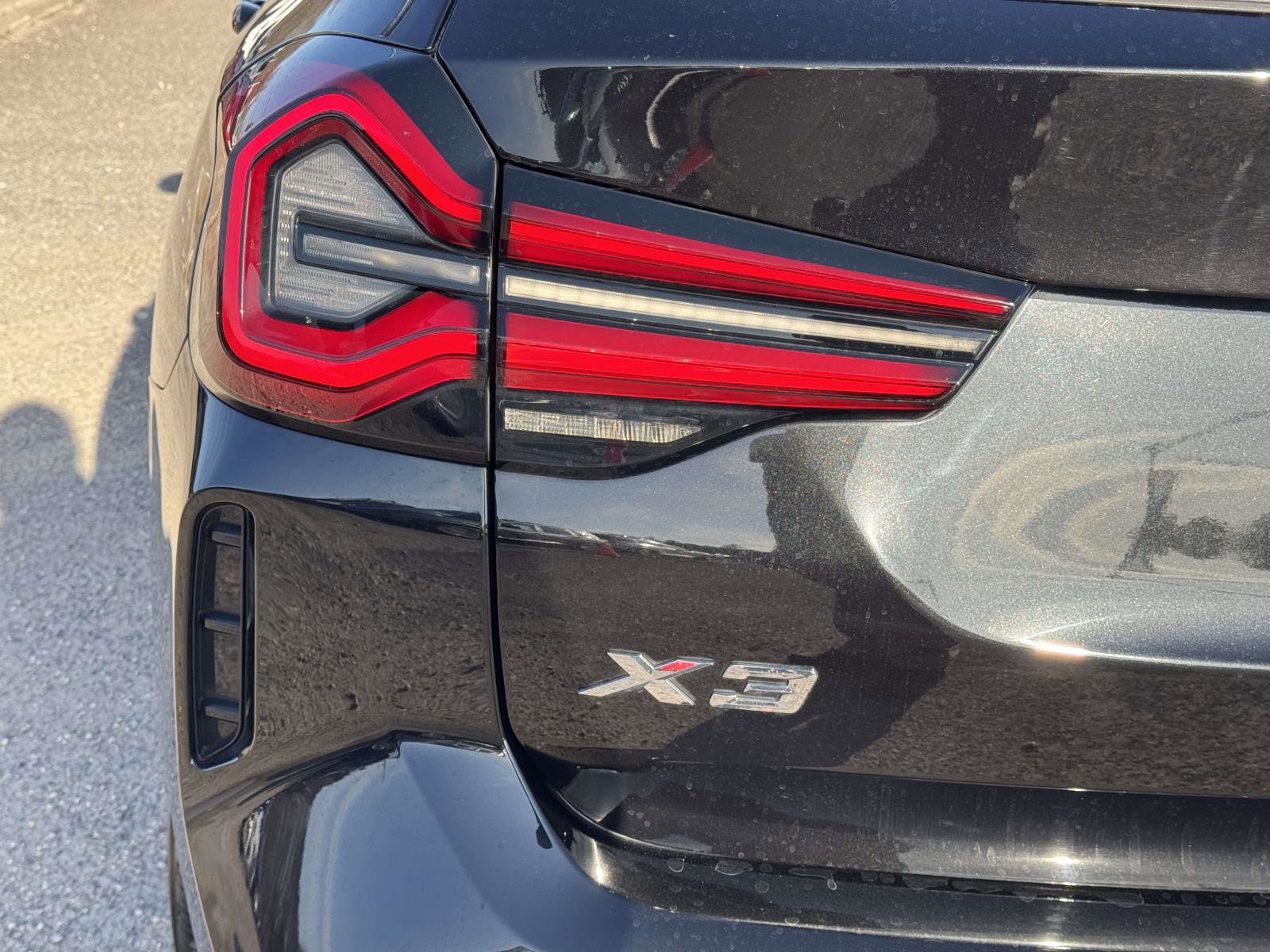 Used 2024 BMW X3 xDrive30i w/ Premium Package image 9