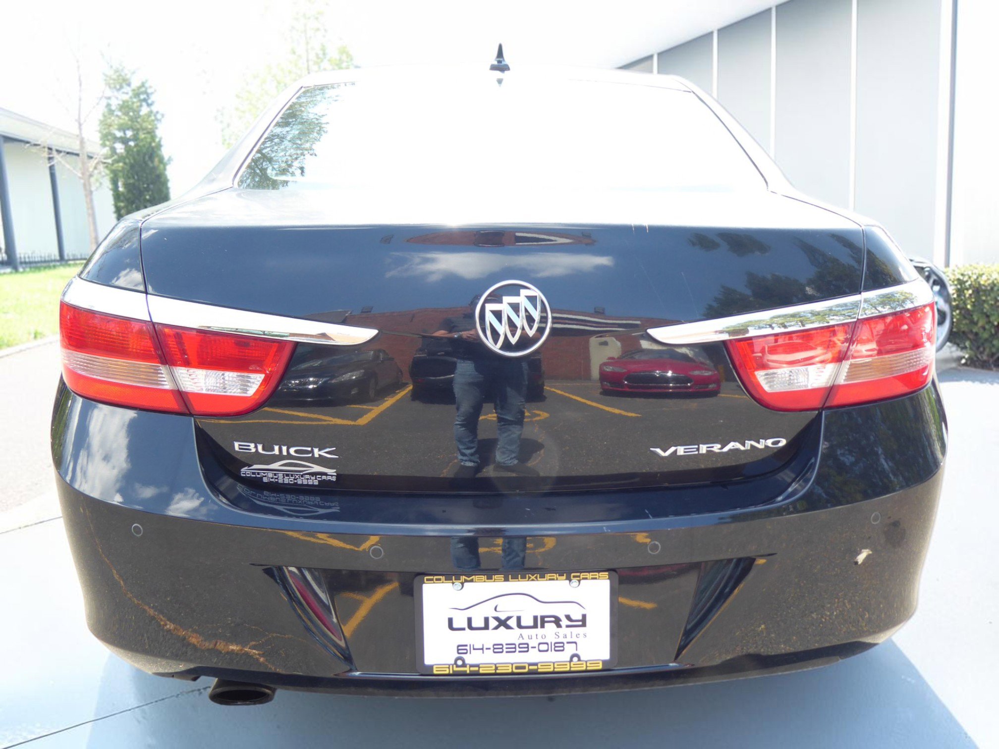 Used 2012 Buick Verano Leather FWD image 9