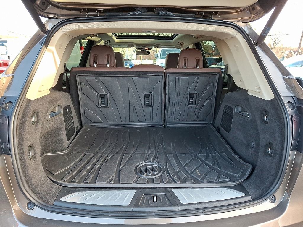 Used 2018 Buick Envision Essence w/ LPO, Hit The Road Package image 27