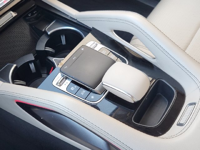 Used 2020 Mercedes-Benz GLE 350 image 22