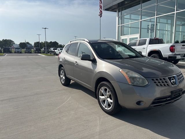 Used 2009 Nissan Rogue SL FWD image 1