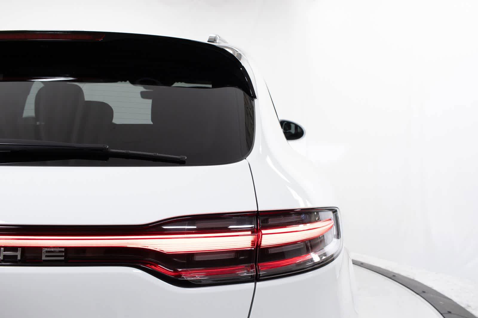 Certified 2026 Porsche Macan image 21