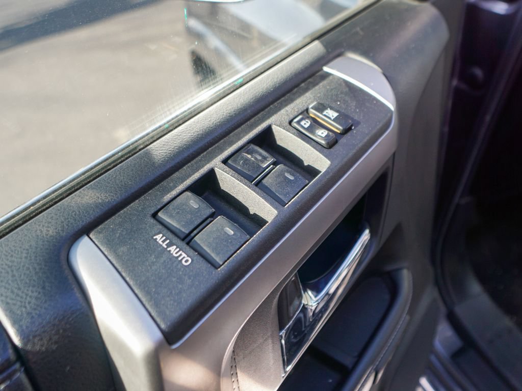 Used 2018 Toyota 4Runner Limited AWD/4WD image 15