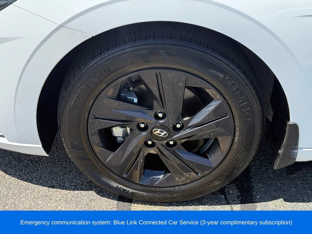 Used 2023 Hyundai Elantra SEL FWD image 10