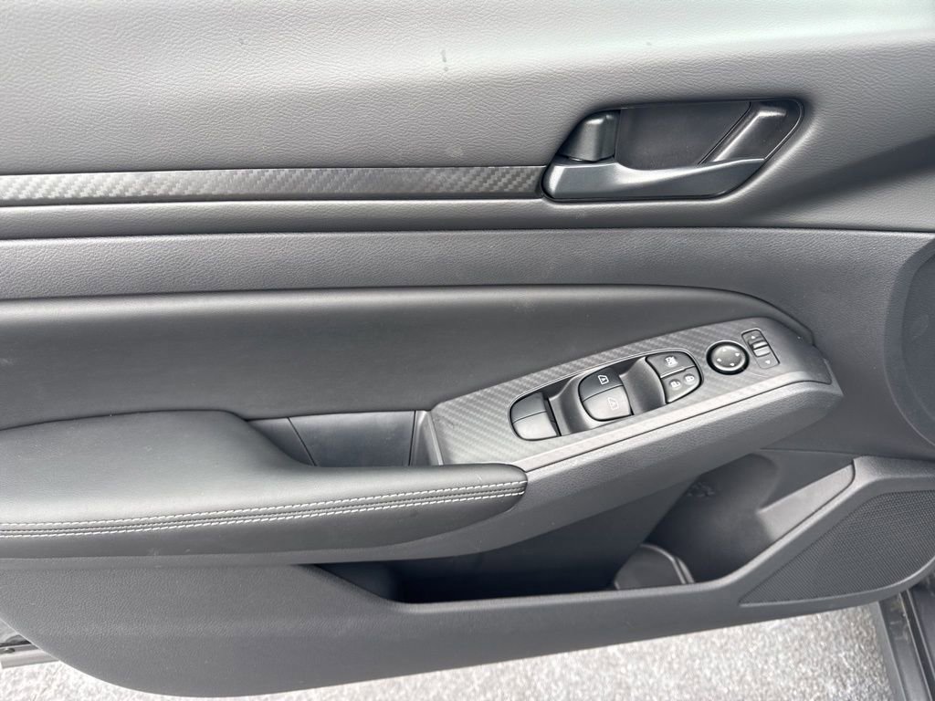 New 2026 Nissan Altima 2.5 SV w/ SV Special Edition Package FWD image 13