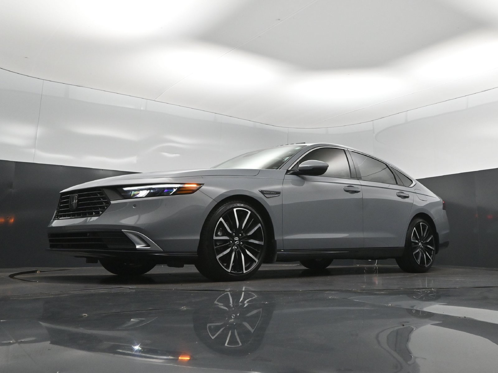 Used 2025 Honda Accord Touring image 38
