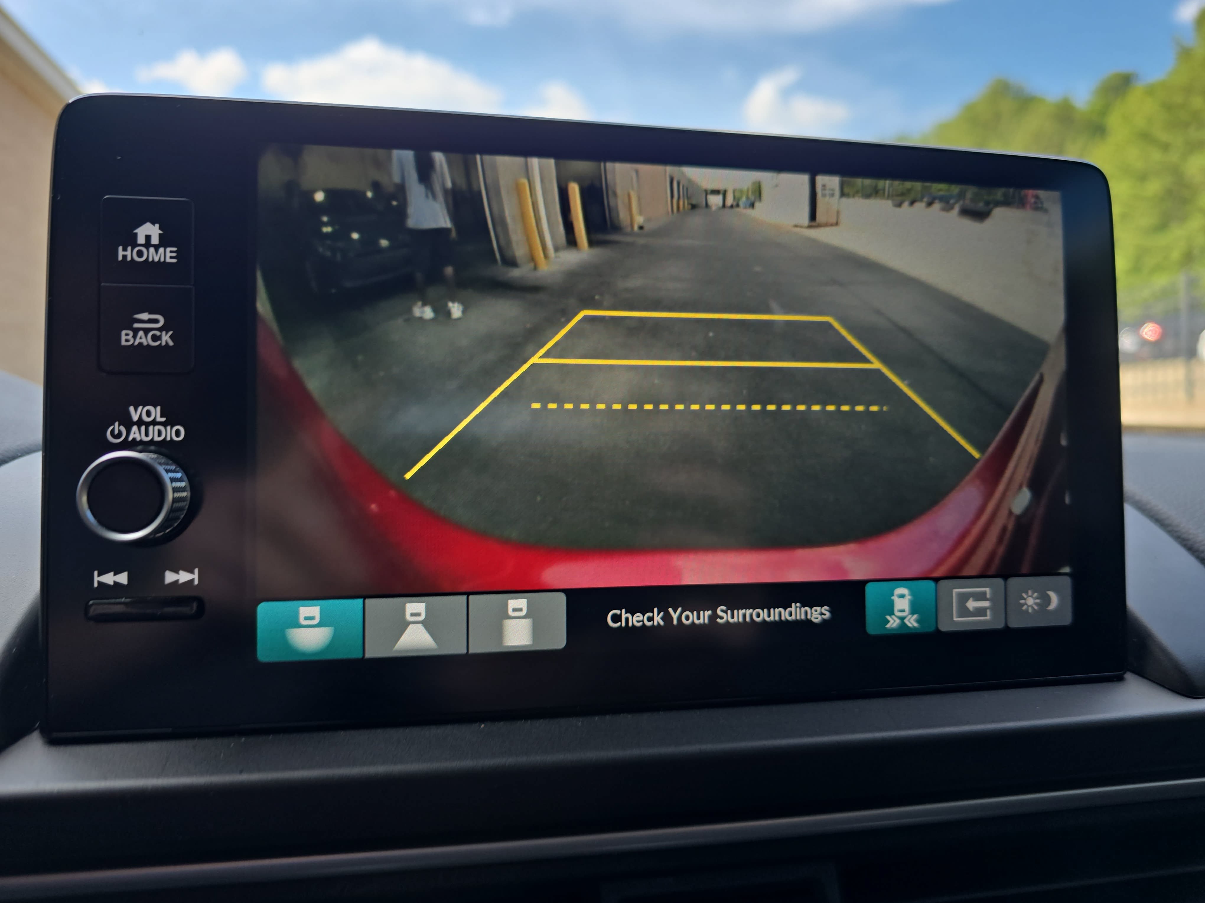 Used 2023 Honda Pilot Touring image 25